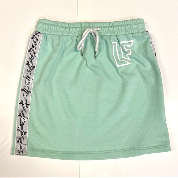 LF THE BRAND skirt set - Picture 2 of 4